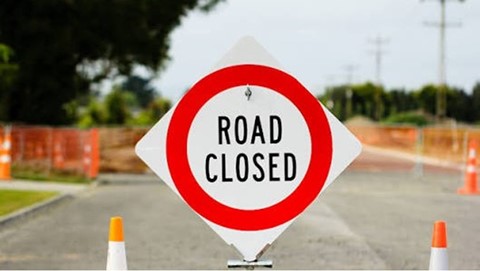 Temporary closure of Al-Mahatta Bridge in both directions on Friday dawn