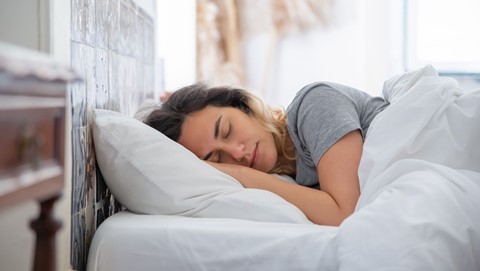 7 Foods That May Help Relieve Sleep Apnea Symptoms