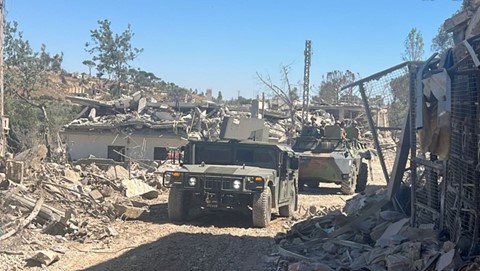 Lebanese Army Begins Deployment in "Pilot Zones" in South of the Country