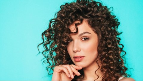 The Secret to Perfect Curly Hair Without a Curling Iron or Straightener.. Try This Trick Tonight