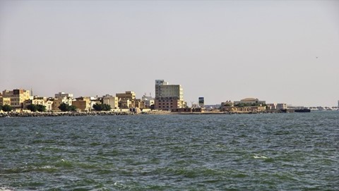 Arab and International Condemnation After Houthis Announce Targeting of Two Saudi Oil Tankers