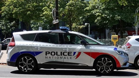 Paris : trois femmes blessées dans une attaque au couteau, un suspect interpellé