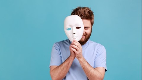 10 Phrases Used by People with Low Moral Standards