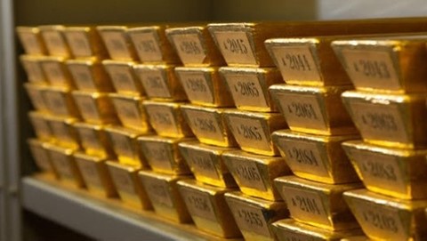 Gold Slips Ahead of Fed Interest Rate Decision