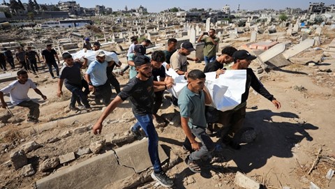 Three Martyrs, Including Two Children, and Several Injured in Israeli Bombardment on Gaza