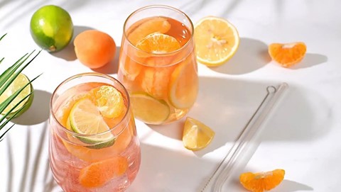 5 Refreshing Summer Drinks That Won’t Spike Blood Sugar